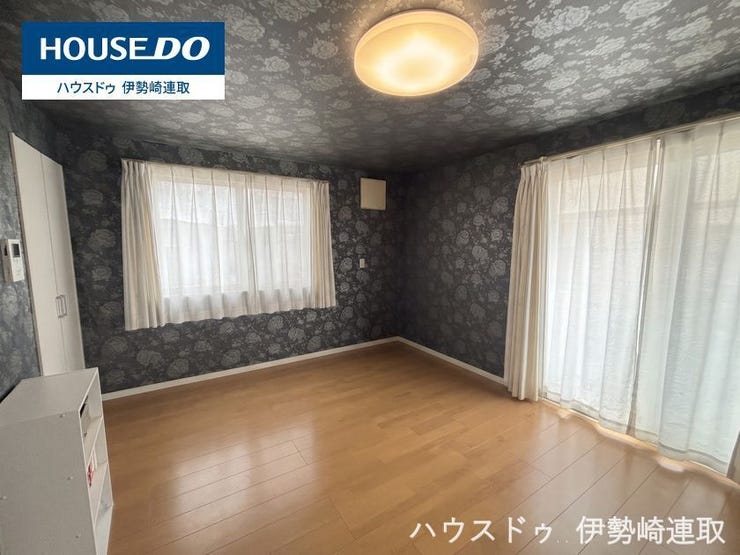 令和8年6月現地撮影
※画像はプライバシー保護のため売主様の荷物を消してあります。