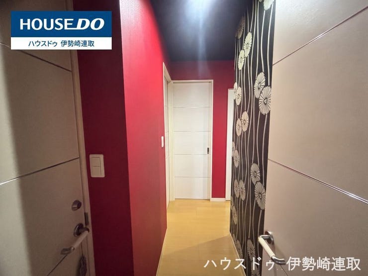 令和8年6月現地撮影
※画像はプライバシー保護のため売主様の荷物を消してあります。