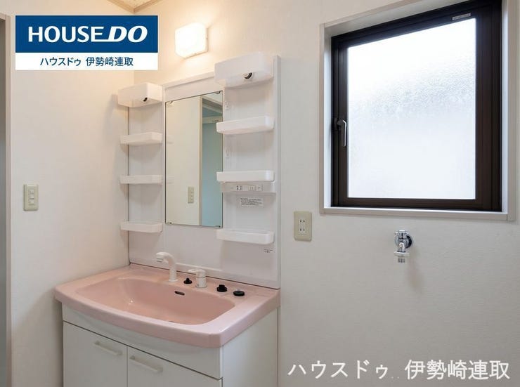 令和8年6月現地撮影
※画像はプライバシー保護のため売主様の荷物を消してあります。