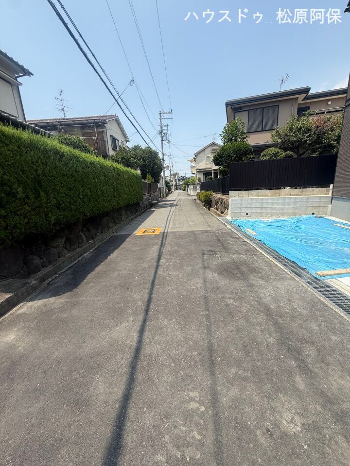 全面幅員4.8mとゆとりがございます。