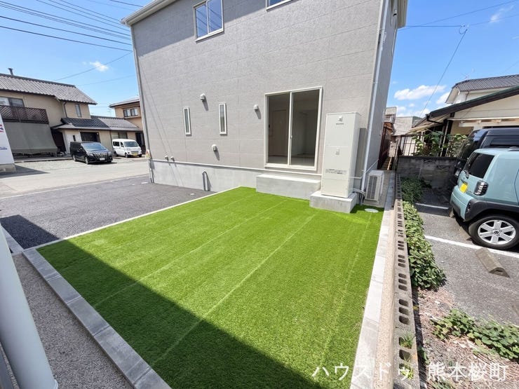 ■遊びと安らぎの多目的空間■子どもが安全に遊べ、ペットと触れ合い、大人も自然に癒やされる、暮らしを彩るスペースです。