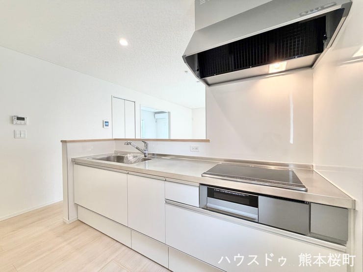 ■家族の「美味しい」が集まる舞台■高い機能性と美しいデザインを両立。料理する人も、待つ人も、笑顔になれる場所です。