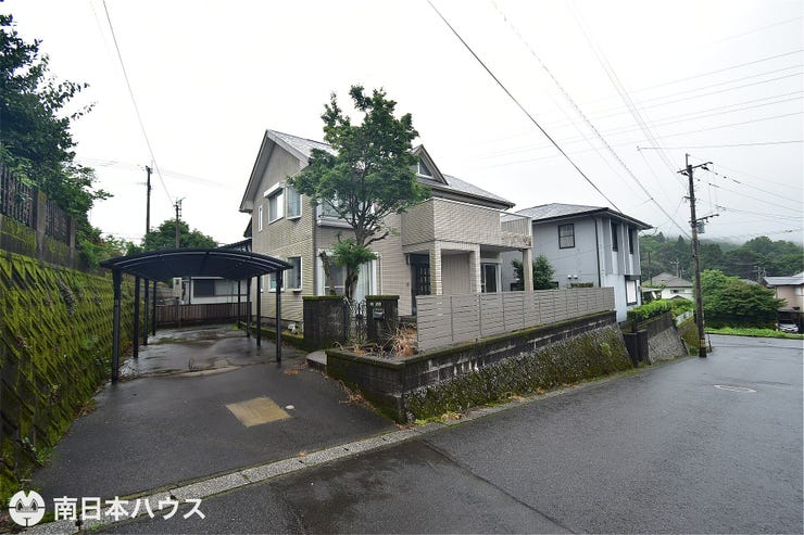 牟礼岡３丁目 中古戸建
