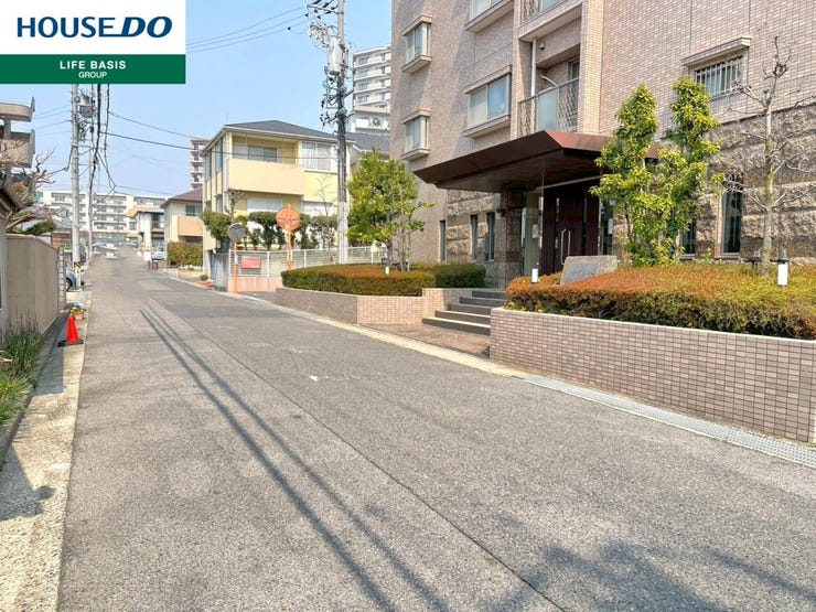 【前面道路】現地をご覧いただき、周辺環境なども一緒に ご確認いただけます!周辺環境もご案内いたします!安心してお住まいが購入出来るようサポート致します! お気軽にお問い合わせくだいませ◎