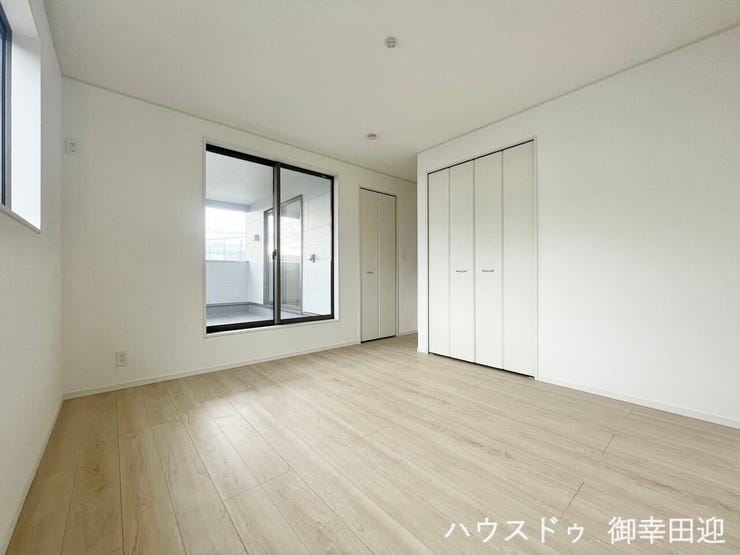 ■2階7.5帖洋室■心からリラックスできる静けさ、上質な眠りで、毎日をリセットします。明日への活力を養う空間です。