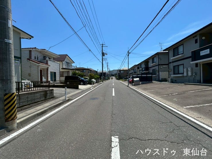 黒松駅へ徒歩18分、バス停は徒歩1分で通勤・通学もスムーズ