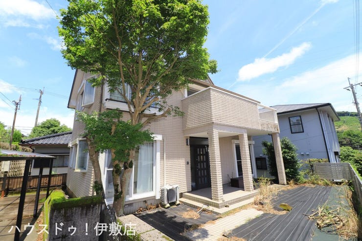 【外観写真】
住宅ローン返済例
月々1万8343円 ボーナスなし
借入額800万 頭金なし
鹿児島銀行、年利1.35%(変動金利、定率型)期間50年