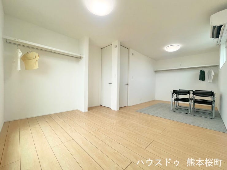 ■2階洋室■寝室、書斎、趣味の部屋。家族の成長やライフスタイルに合わせ、様々な使い方ができる快適な空間です。