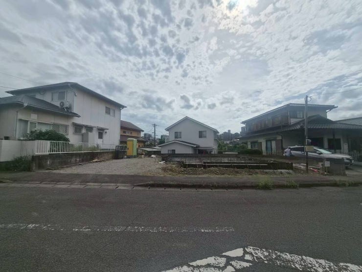 【外観】
2026年6月建築中です。
8月完成予定。
※完成物件で内覧可能です◎