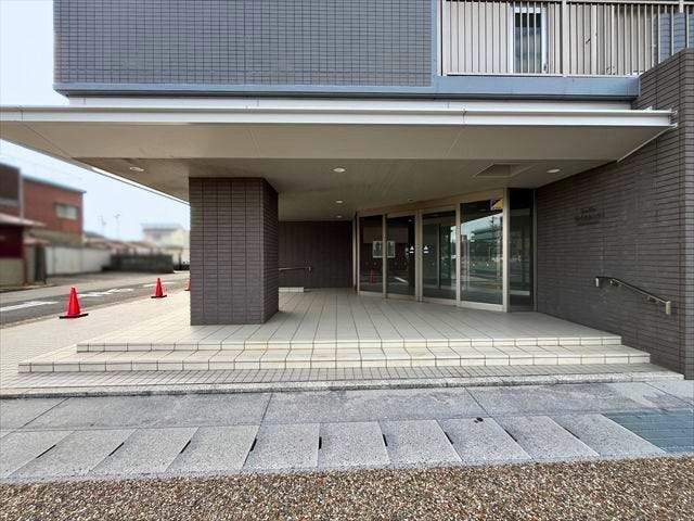 国道1号線沿い歩道から出入りできます
(2026年6月19日 撮影)