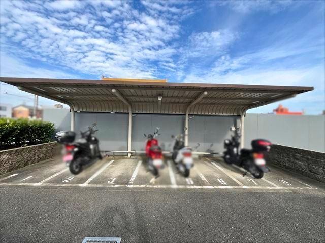 バイク置き場
(2026年6月19日 撮影)