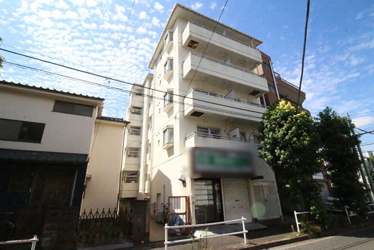 【外観】
「亀有」駅徒歩8分!5階建てのマンションです。