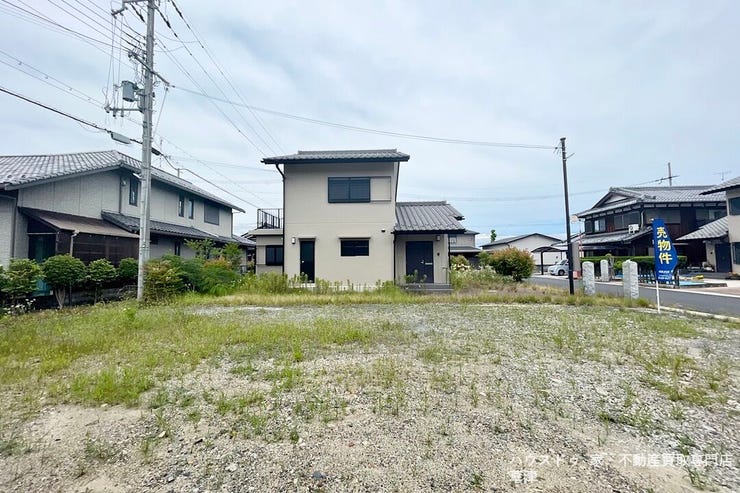 真っ白な地図に夢を描く。 建築条件なしの土地で、家族の理想をイチからカタチに。