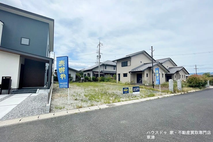 保育園やスーパーが近くて、心にゆとり。浮いた時間で、お子様と向き合うひととき。