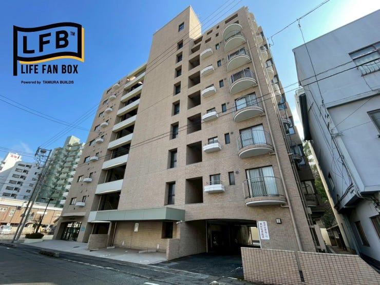 【外観】
リフォーム完了しました!グレーを基調としたお洒落な室内に仕上がっています♪ぜひ現地でご確認ください♪各部屋のアクセントクロスが少しずつ違う色味なのも魅力です♪