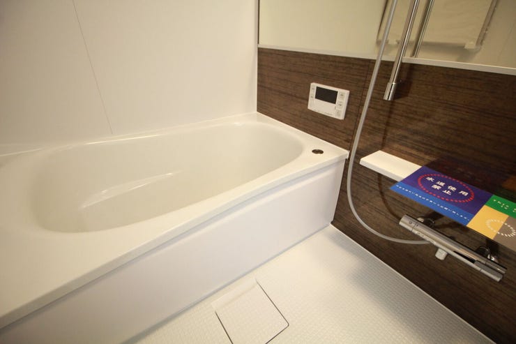 きっとあなたのバスタイムも特別な時間に変わるはず。一日の汚れとともに疲れを洗い流し、眠りに就く前の大事なリラックスタイムを演出。