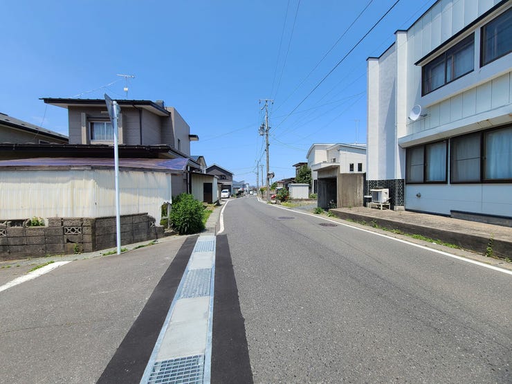 現地(2026年6月)撮影
◎建築条件無し◎
詳細は、ハウスドゥ 八戸田向までお気軽にお問い合わせくださいませ♪