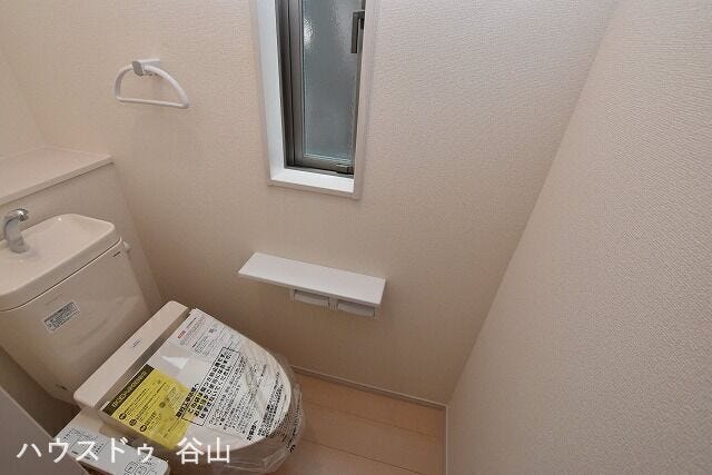 【過去施工例】すっきり使いやすいトイレ空間。毎日使う場所だからこそ、清潔感のある仕上がりも魅力です。