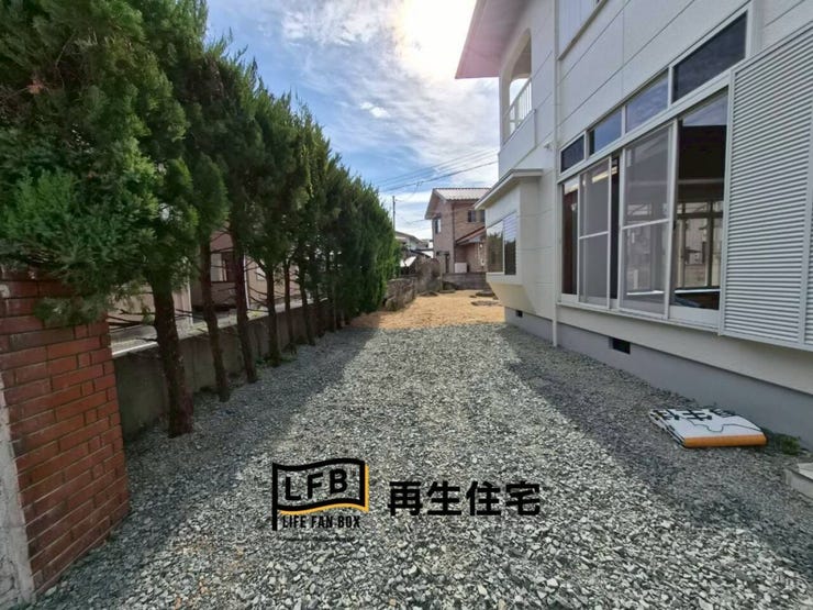 駐車場は4台駐車可能へ拡張しました♪