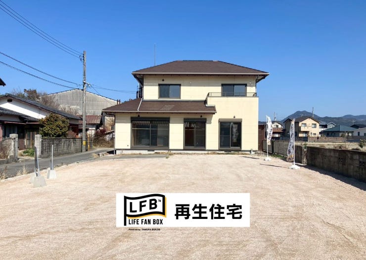 【外観】
家族の時間をゆったり楽しめる二階建て住宅です♪