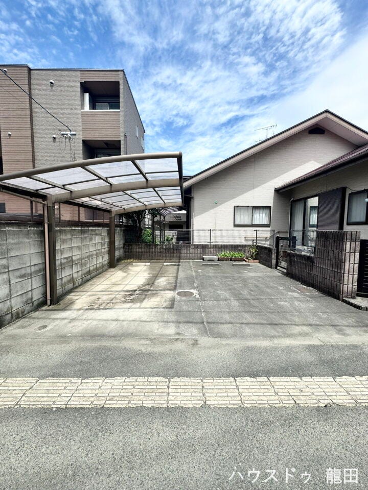 ■□■駐車場■□■
駐車2台
カーポート付き
