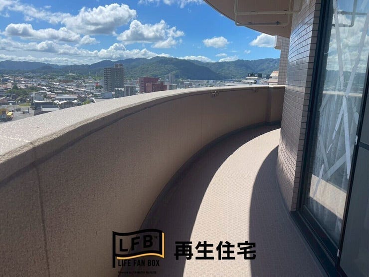 山口市の街並みを見渡すことができます。
