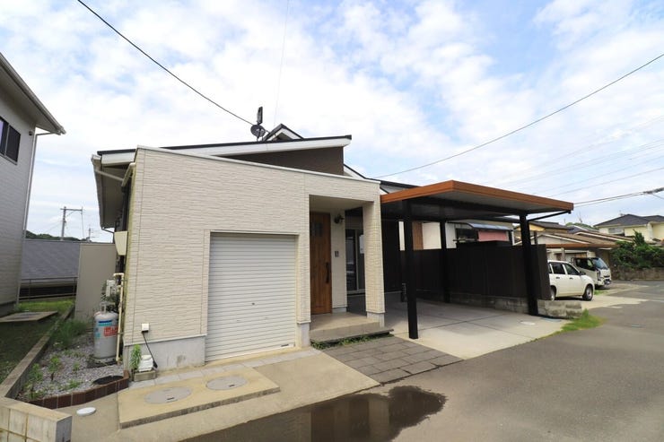 【外観写真】
売主様居住中の為、内覧の際には事前のご予約が必要となります。詳しくはお問い合わせください。
