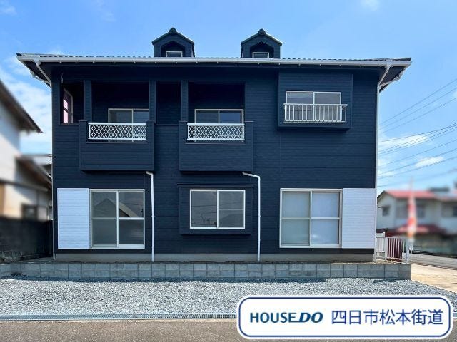 【外観】
海蔵小学校/山手中学校エリアに全居室6帖以上で2026年6月内外装リフォーム済みの4LDK♪周辺環境の確認を兼ねて一度ご見学してみませんか