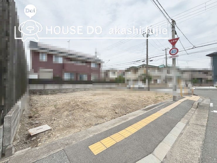 □小学校まで徒歩約4分