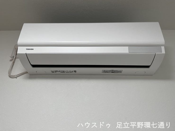 エアコン設置済みで快適な室内環境。初期費用も抑えやすい設備です。