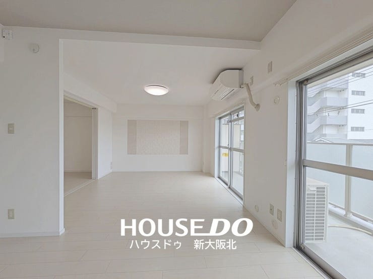 ■お洒落な壁紙が彩を添え、毎日の暮らしをより豊かにしてくれます♪
■家具やインテリアとのコーディネートもお楽しみいただけますね!