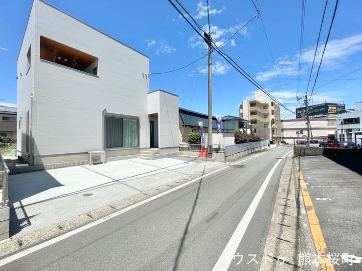 ■理想を叶える新しい暮らしの舞台■高いデザイン性と機能性を兼ね備えた住まい。ここで、家族の新しい物語が始まります。