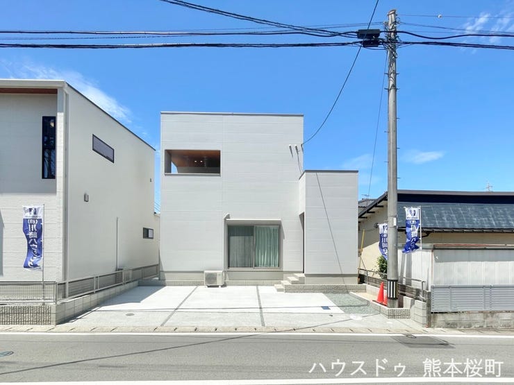 ■車と趣味の幅が広がる場所■単なる駐車スペースではない、洗車やタイヤ交換、DIYにも使える多目的な屋外スペースです。