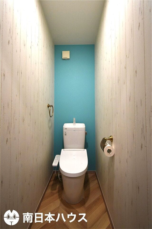 【トイレ】温水洗浄便座機能付き!