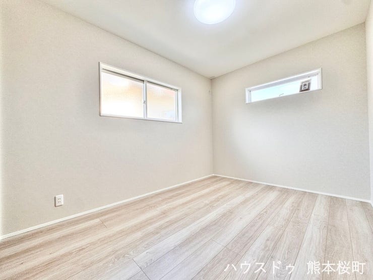 ■2階6帖洋室■心からリラックスできる静けさ、上質な眠りで、毎日をリセットします。明日への活力を養う空間です。