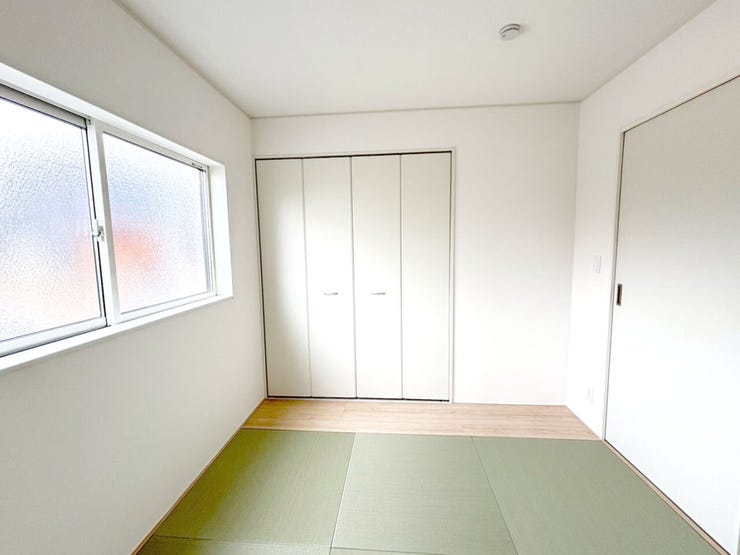 小倉南区上貫 新築戸建て♪オール電化♪コンビニまで徒歩約3分他商業施設多数で買物便利♪LDK15帖♪