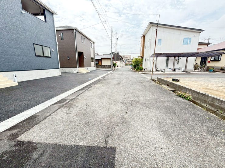 小倉南区上貫 新築戸建て♪オール電化♪コンビニまで徒歩約3分他商業施設多数で買物便利♪LDK15帖♪