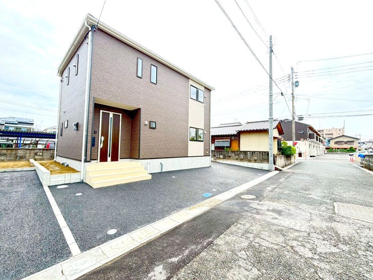 小倉南区上貫 新築戸建て♪オール電化♪コンビニまで徒歩約3分他商業施設多数で買物便利♪LDK15帖♪