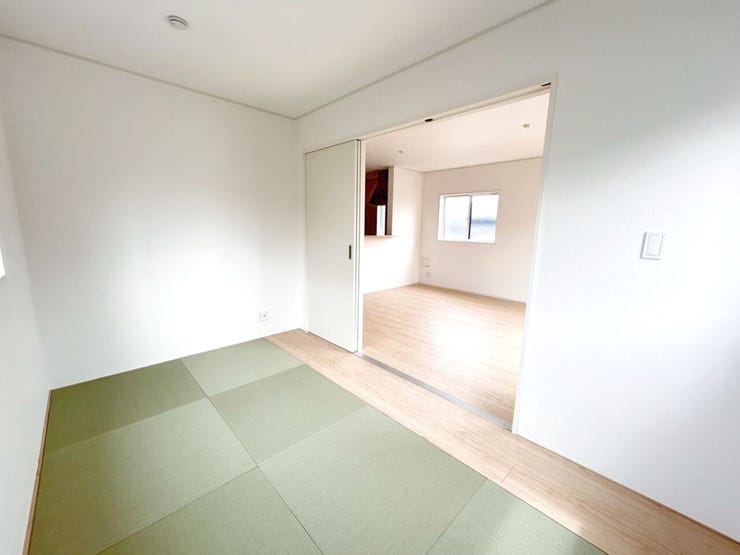小倉南区上貫 新築戸建て♪オール電化♪コンビニまで徒歩約3分他商業施設多数で買物便利♪LDK15帖♪