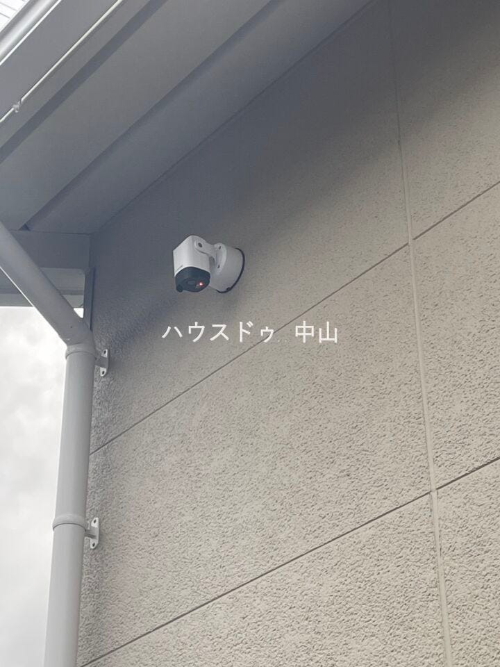 屋外防犯カメラ