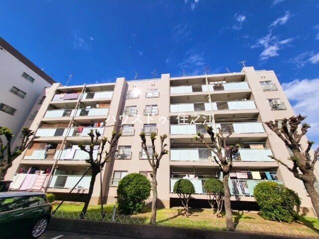 ★バルコニー幅は余裕がございますので小テーブルでティータイムも楽しめます♪