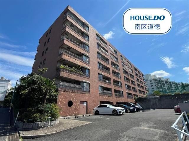 総戸数48戸のマンションです。日当たり・通風良好です◎
上山町は瑞穂区の北部に位置し、昭和区にも接する東西に長いエリアです。