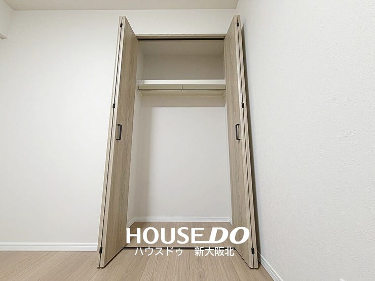 ■全居室収納付き!
■お部屋がスッキリ片付くだけでなく、新しく収納棚を買い足す必要がないので、初期費用が抑えられそうですね!