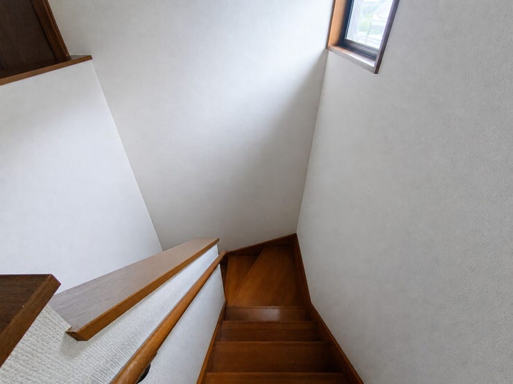 ※空室をイメージしCG加工したものです。
画像は実際の室内写真と間取り図から再現した「室内イメージ」で実際とは多少異なります。