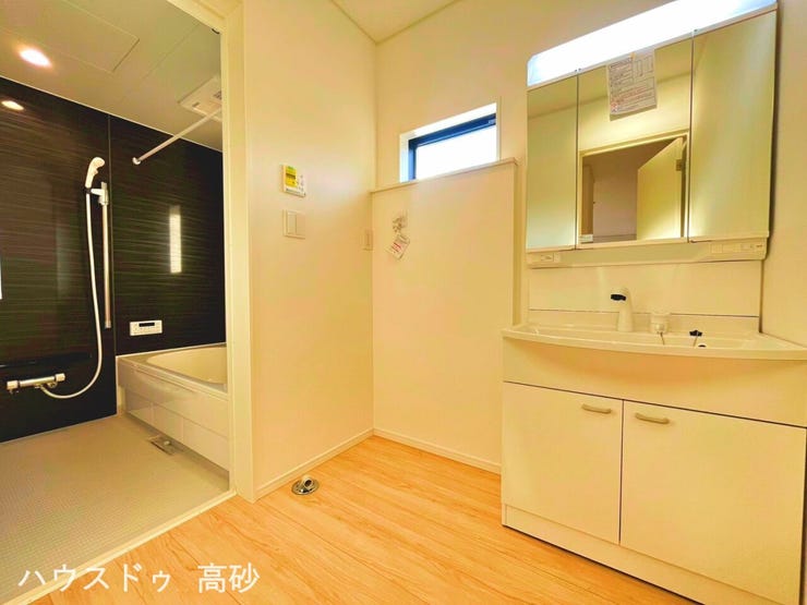 家族みんなが使いやすい、広さにゆとりのある洗面所です◎(撮影日:2026.6.18)