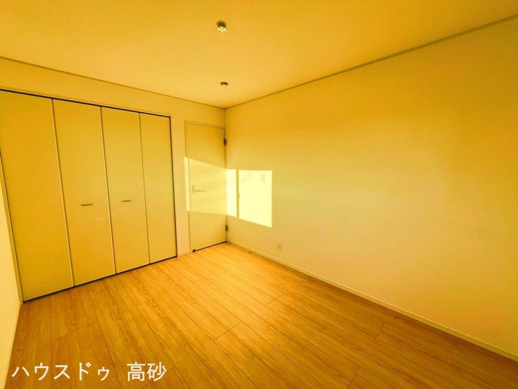 フローリングは畳と比べて耐久性に優れているため、長くお使いいただけます◎(撮影日:2026.6.18)