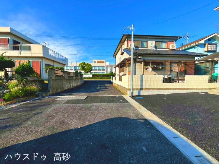 スーパー徒歩6分!忙しい毎日に、ちょっとしたゆとりを♪(撮影日:2026.6.18)