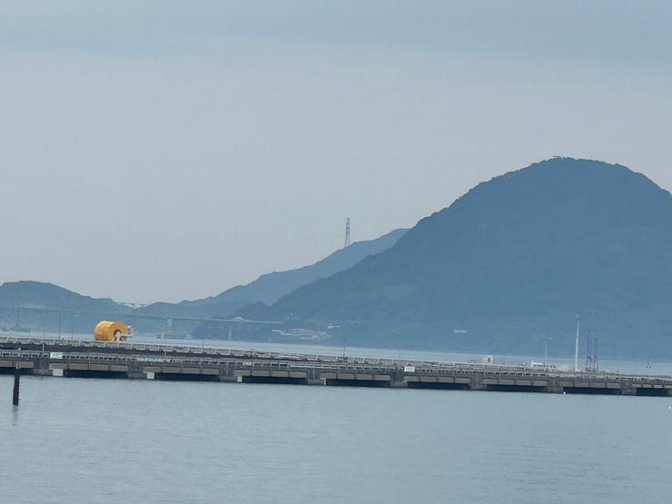 ■2階洋室からの風景です。自宅から海が見えるロケーションは最高の贅沢です♪天気がよければ大島大橋も見えますよ■