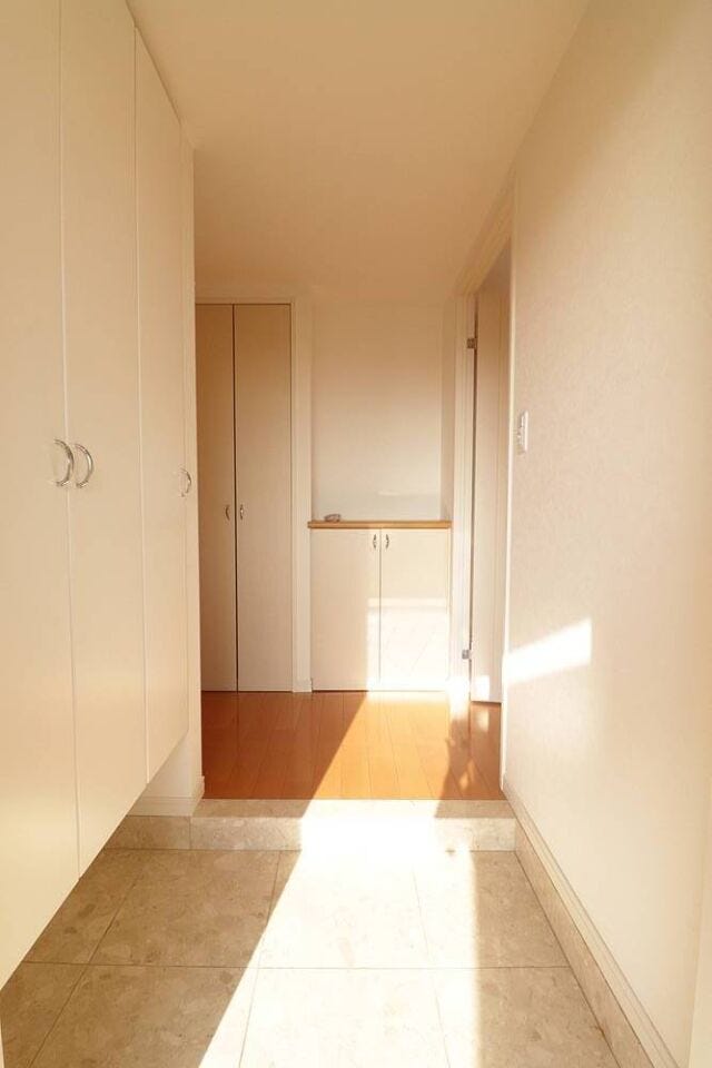 ゆったりした広さのある玄関です♪