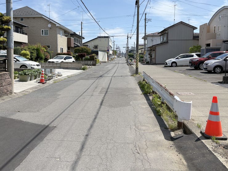 現地(2026年6月)撮影
◎本日案内可能◎
詳細は、ハウスドゥ 八戸市庁前までお気軽にお問い合わせくださいませ♪